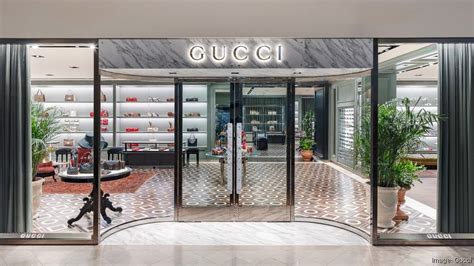 gucci kenwood mall|kenwood mall gucci store.